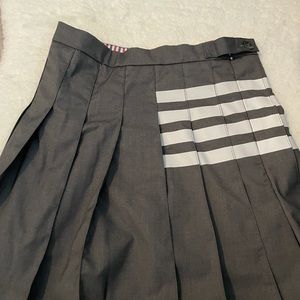 Thom browne Grey 4-Bar Mini Skirt size 0